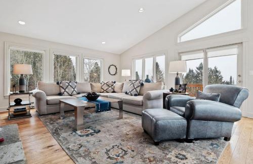 Teton Village House | RMR: Teodori House in Teton Village