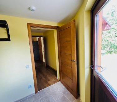 Kuldiga Apartment | Rožu namu apartamenti