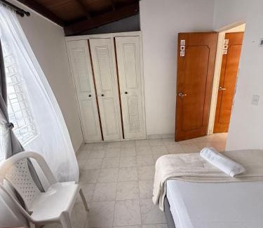 Guayabal House | Road Living Home