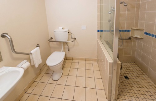 Zwartkop Hotel | Road Lodge Centurion