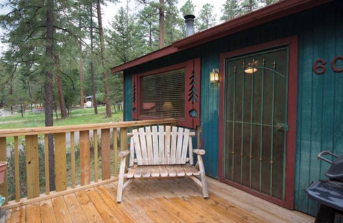 Ruidoso Cabin | Roadrunner - Historic Upper Canyon, Priv Hot Tub, Cozy