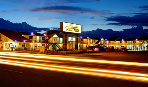 Tucumcari Hotel | Roadrunner Lodge Motel