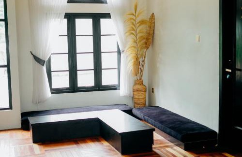 Kejajar House | Roadsidevilla's