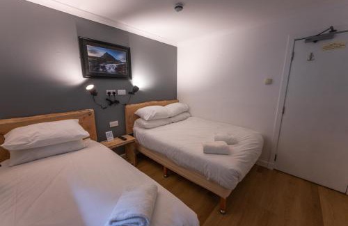 West Laroch Hotel | Roam West