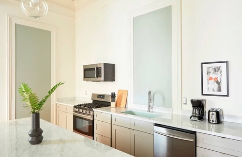 Faubourg Marigny Hotel | Roami at The Mandeville | Two Bedroom #06