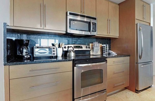 North Bay Village House | Roami at The Current |Miami |Waterfront 2BD