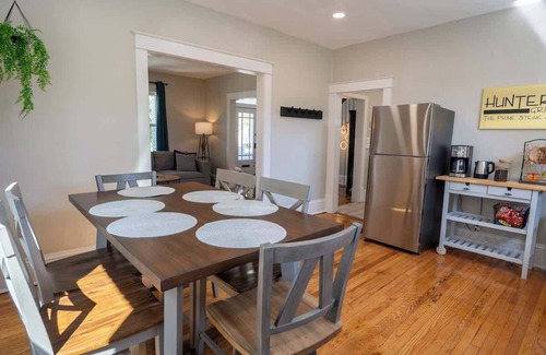 Roanoke House | Roanoke Speakeasy: Downtown Charm near Greenways