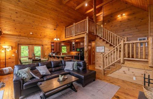 Frank House | Roaring Creek Lodge