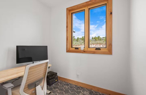 Missouri Heights House | Roaring Fork Valley Mountain Retreat: Hot Tub, Cold Plunge & Sauna