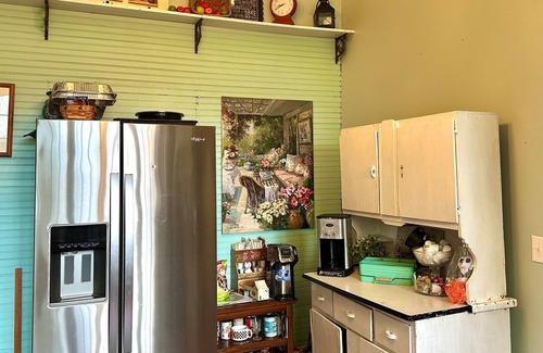 Tracy City House | Robert's Manor - A Historical Home from 1880s