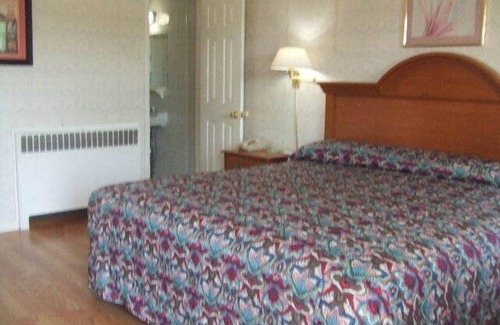 Milton Hotel | Robin Hood Motel