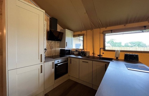 Tenby RV Rental | Robin Hood Safari Tent
