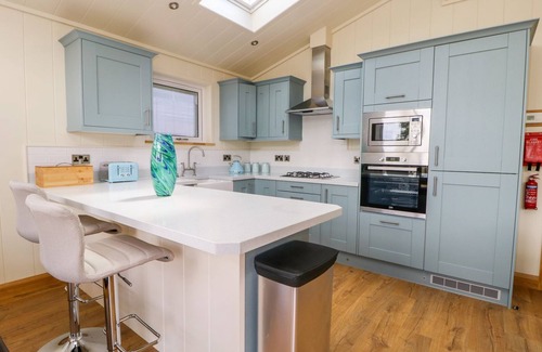 Gargrave Cottage | ROBIN LODGE, family friendly, luxury holiday cottage in Gargrave