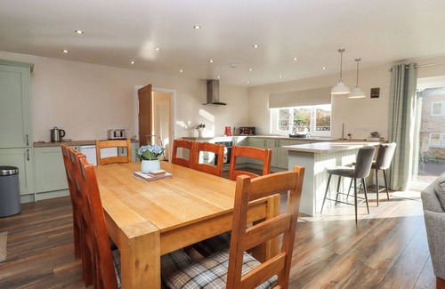 Ross-on-Wye Cottage | ROBIN'S REST, pet friendly in Gorsley