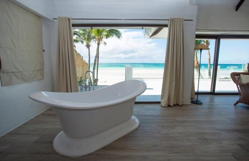 Balabag House | Robinson beach house
