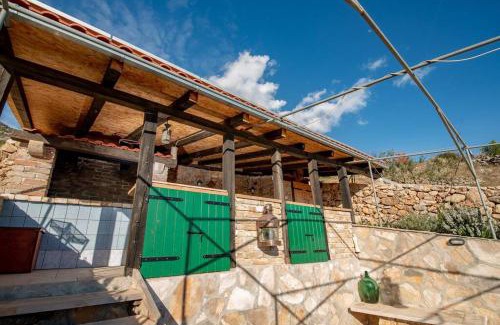 Bol House | Robinson Galisnjak with amazing SEA VIEW & JACUZZI