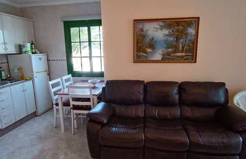 Los Pocillos Apartment | Robyka House, 5 minutes from the beach and the main street of PuertoDelCarmen