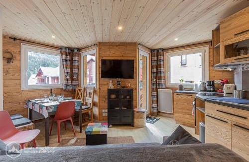 Lanslevillard Apartment | Roc de Burel