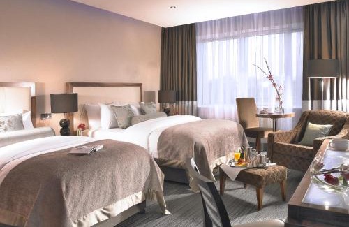 Douglas Hotel | Rochestown Park Hotel & Leisure Centre