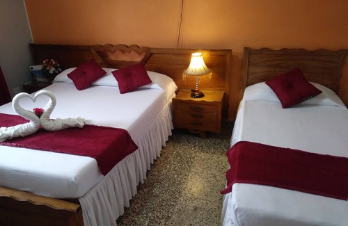 Cienfuegos House | Rocios Hostal