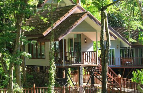 Khlong Sok Resort | Rock and Tree House Resort