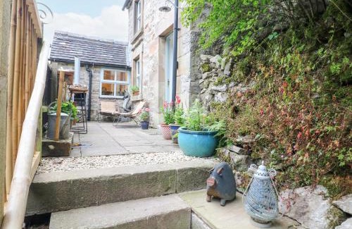 Alstonfield House | Rock Cottage