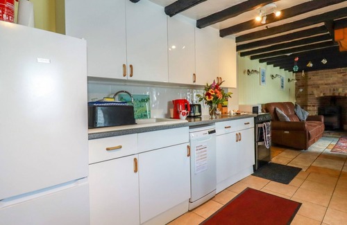 Portmellon Cottage | ROCK COTTAGE, pet friendly, country holiday cottage in Mevagissey