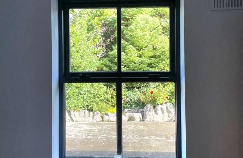 Cong Bed & Breakfast | Rock garden