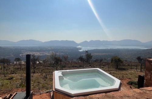 Broederstroom Apartment | Rock House at Benlize