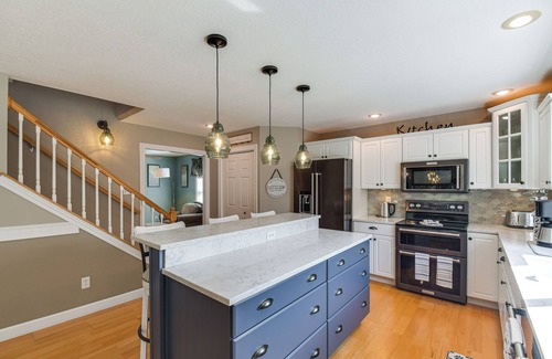Milan House | Rock Island Home w/Private Yard & Fire Pit Table!