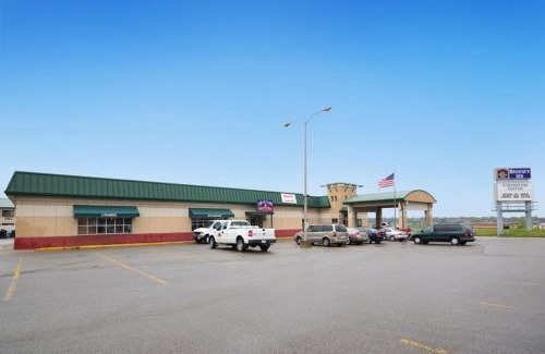 Marshalltown Hotel | Rock Island Inn & Suites Marshalltown