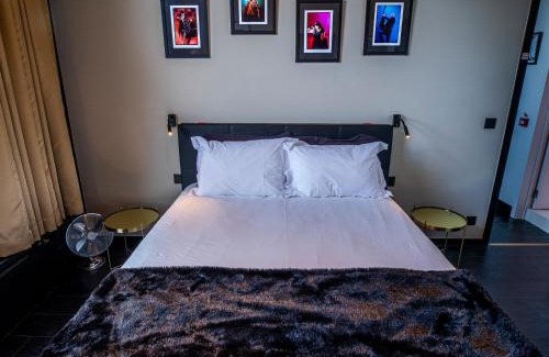 Zurenborg Bed & Breakfast | Rock Lobster City Lodge