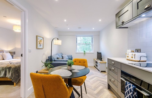 Stoney Middleton Apartment | Rock Mill | Deluxe 1-Bedroom Apartment