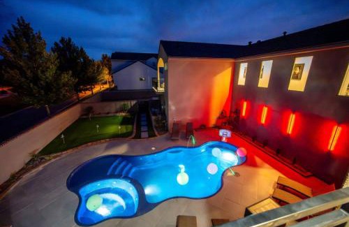 Hurricane House | Rock Palace at Sand Hollow
