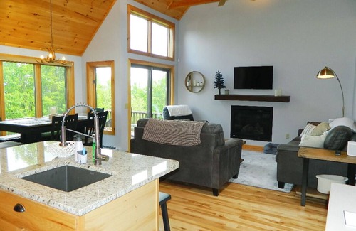 Rangeley Condo | Rock Pond Condo 53 - Ski in Ski out Rock Pond Condo at Saddleback