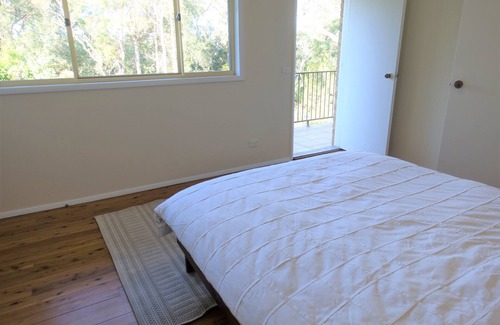 Faulconbridge House | Rock Pool Bush Vista