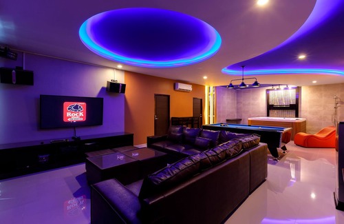 Ratchaburi Hotel | Rock Resort