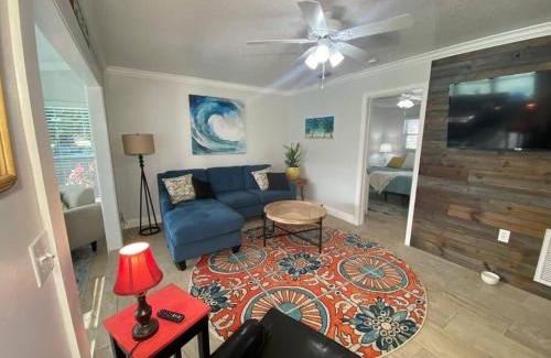Rock Ridge House | Rock Ridge I. Private and close to everything.
