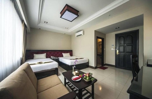 Krong Kaeb Hotel | Rock Royal Hotel & Resort