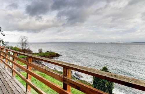 Bainbridge Island House | Rockaway Retreat