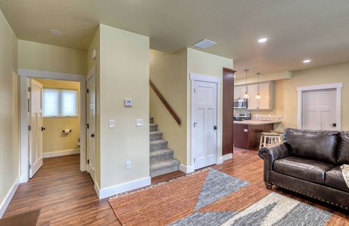 Rockerville Condo | Rockerville Gold Town Lodging #7-Badlands Retreat Near Mt. Rushmore - This two-bedroom condo is your perfect home base for adventure and relaxation. Just minutes from Mount Rushmore, Crazy Horse Memorial, Custer State Park, Sturgis, and the Badlands.