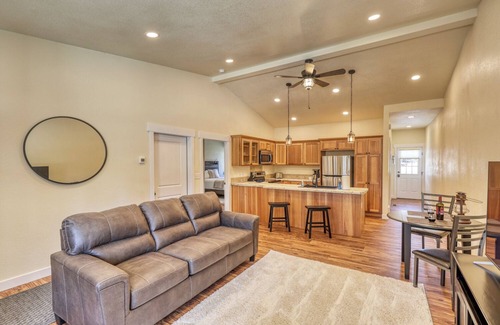 Rockerville Condo | Rockerville Gold Town Lodging #14-"Gold Rush Charm Meets Modern Comfort – Stay in Style!"