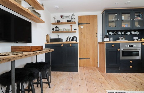 Landewednack Cottage | ROCKET CART HOUSE, romantic, luxury holiday cottage in Lizard
