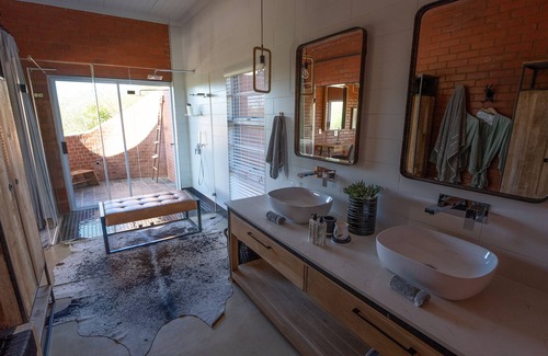 Madikwe Game Reserve Cabin | Rockfig Lodge Madikwe