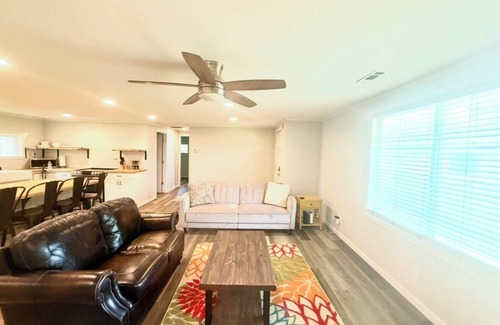 Clarkesville Cottage | Rockford Ranch Retreat w/Stocked Pond Dog Friendly!