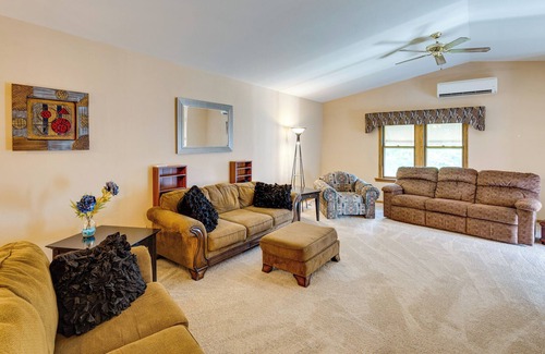 Rockford House | Rockford Vacation Rental w/ Private Patio & Yard!