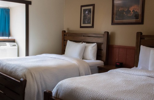 Antimony Cabin | Rockin' R Ranch Lodge--Your Family Reunion Gathering Place