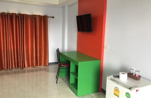 Uttaradit Hotel | @ RocKo Hotel