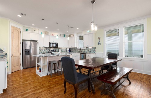 Rockport House | Rockport Bay Home- Private Lighted Pier: kayaks and kayak launch NO EXTRA FEES