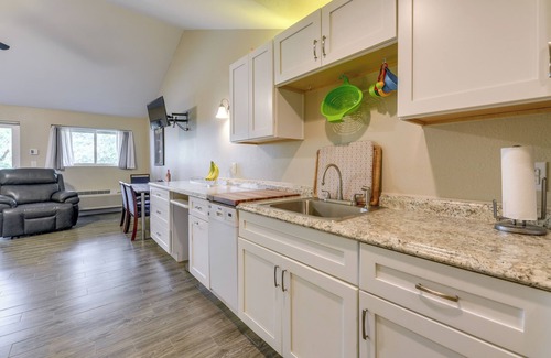 Fulton Apartment | Rockport Unit w/Pools & Boat Ramp - Near Beaches!